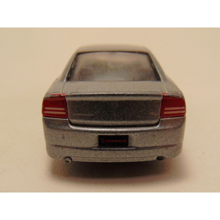 Dodge Charger 2006 1:43 Maisto zilvergrijs