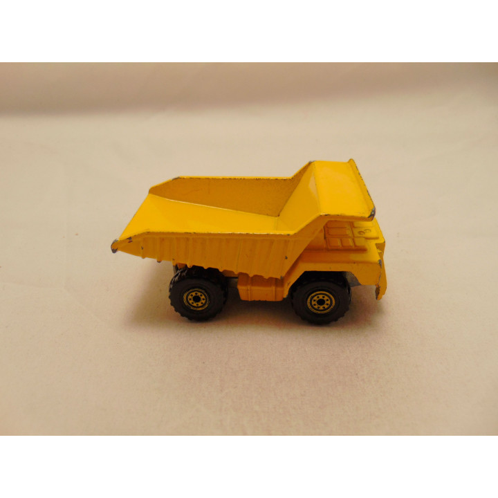 Caterpillar 769D dump truck Hot wheels 1982 geel